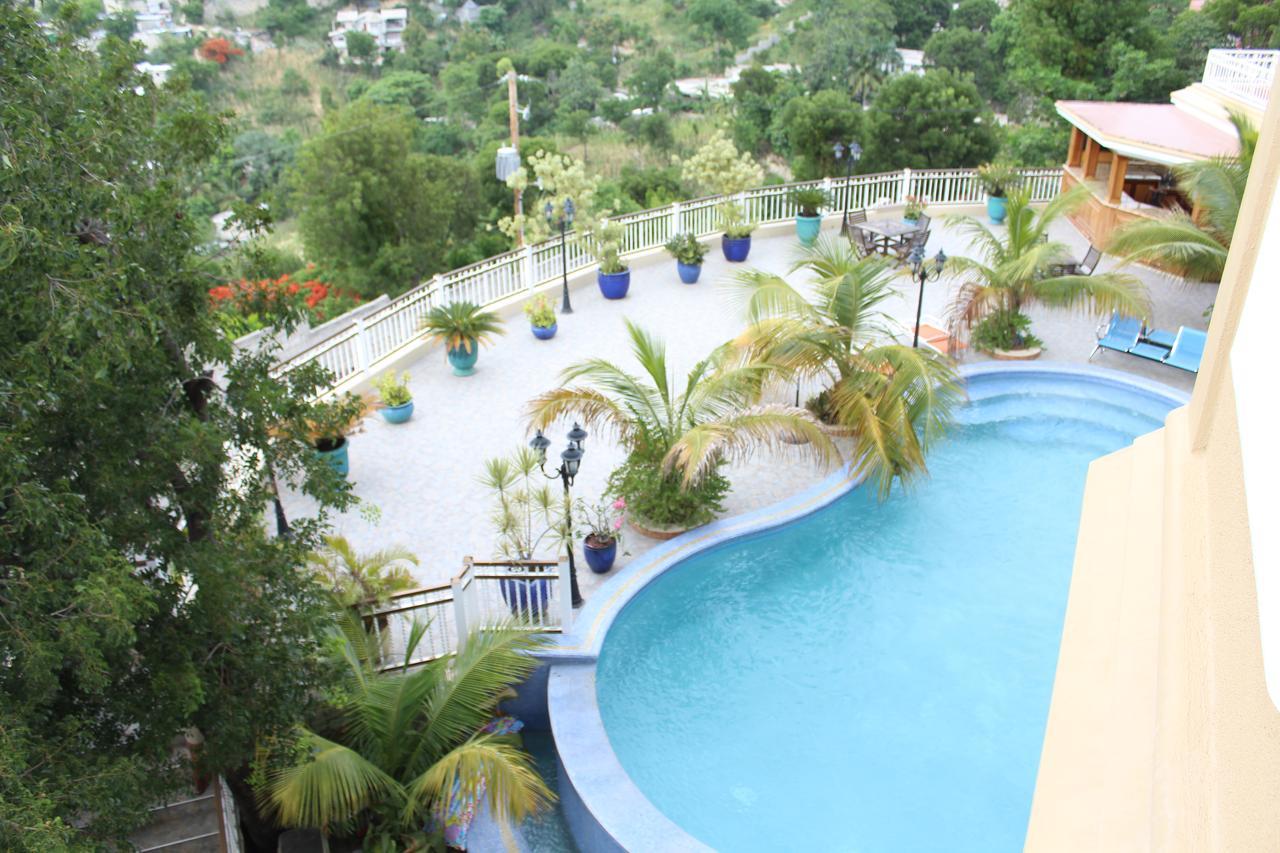 Lebon Hotel Musseau 外观 照片