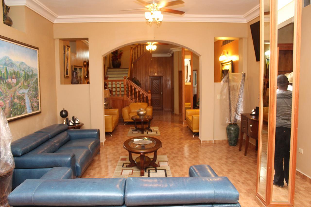 Lebon Hotel Musseau 外观 照片