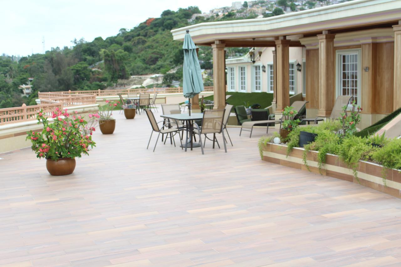 Lebon Hotel Musseau 外观 照片