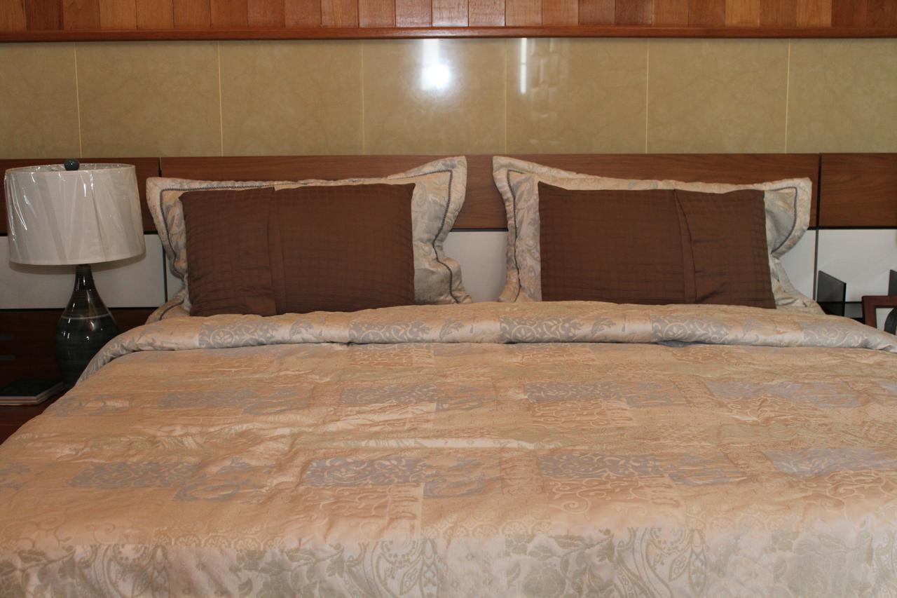 Lebon Hotel Musseau 外观 照片